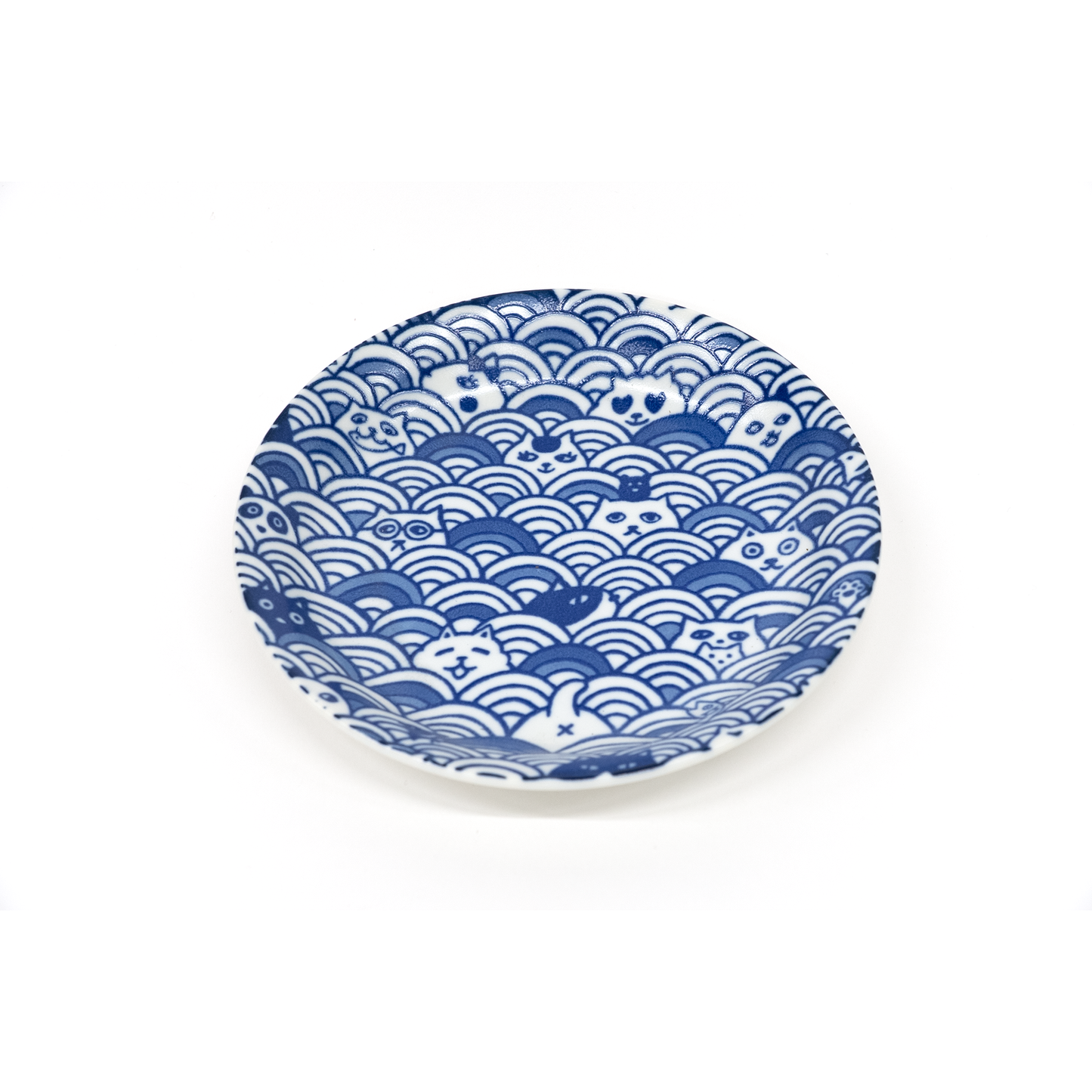 Cat Cake Plate – Seigaiha Wave Pattern